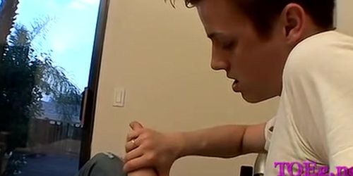 Gay hunk needs some dick